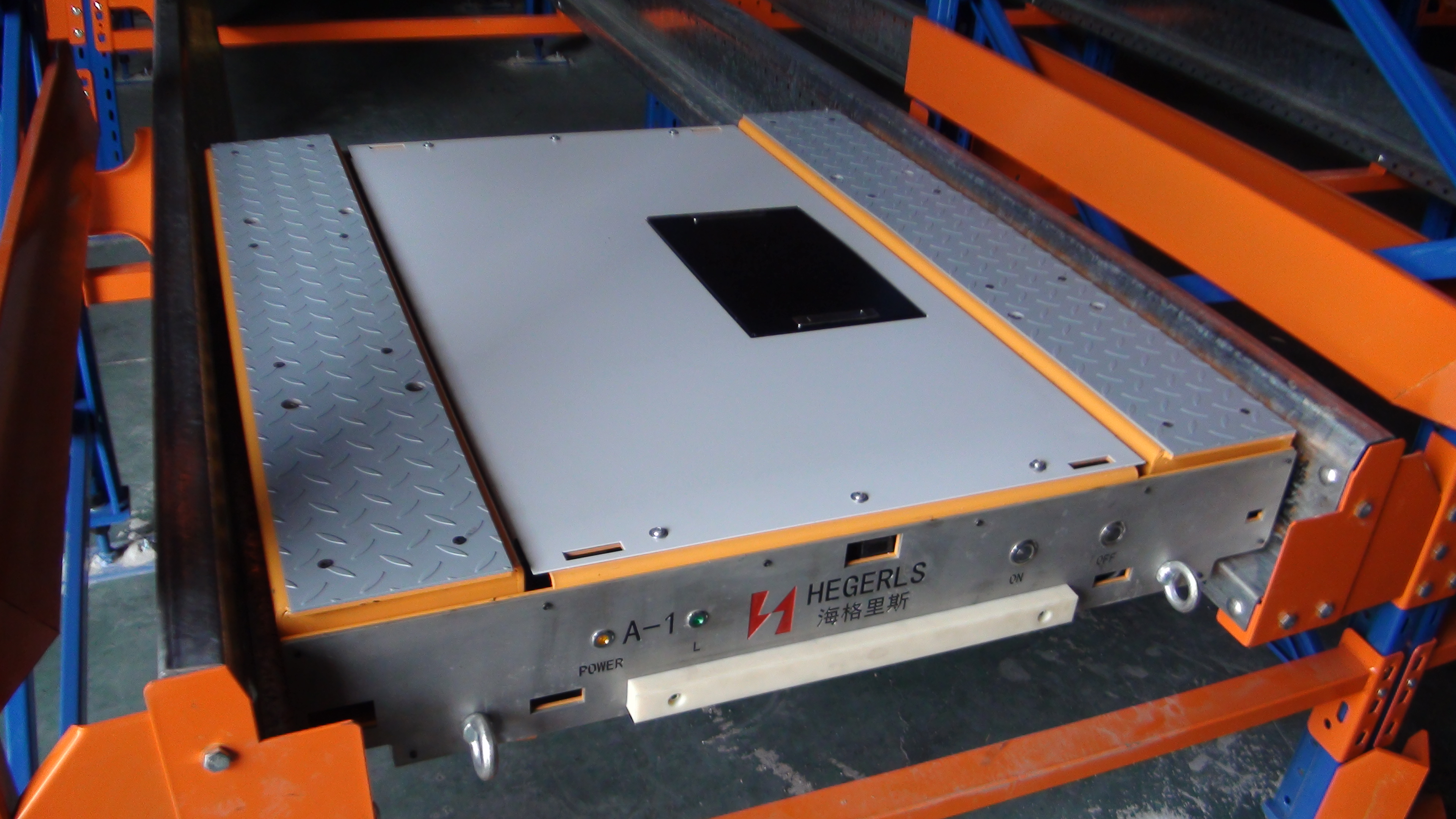 Shuttle racking solution for temperature-controlled storage.JPG