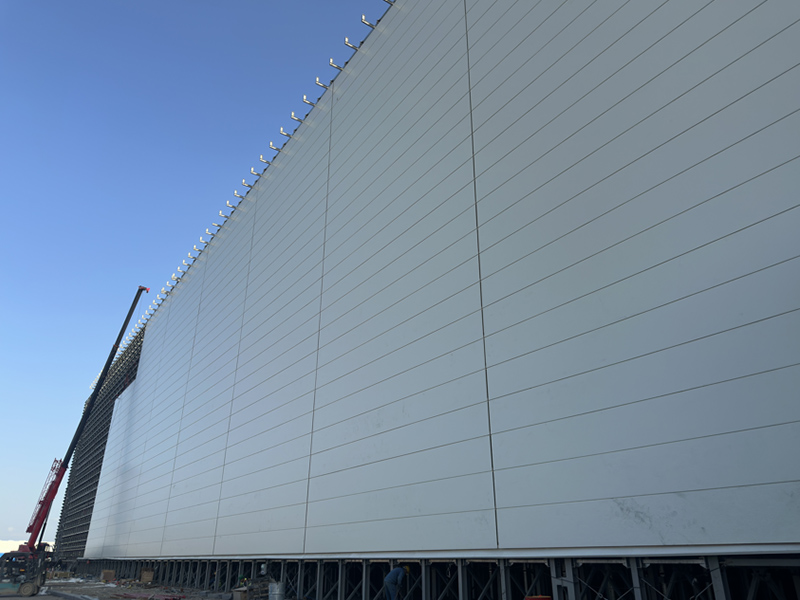 Rack-supported warehouse structure integrating steel racks and building framework